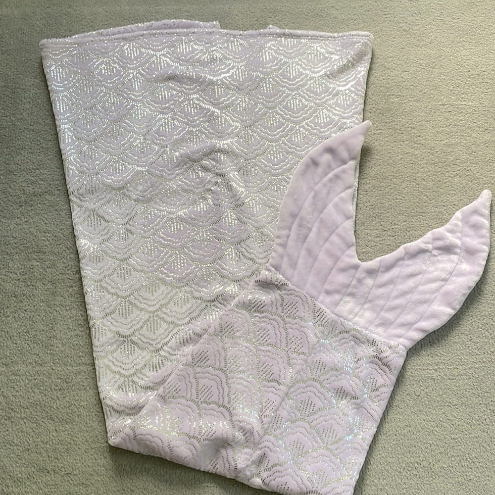 Purple Mermaid Fishtail Blanket